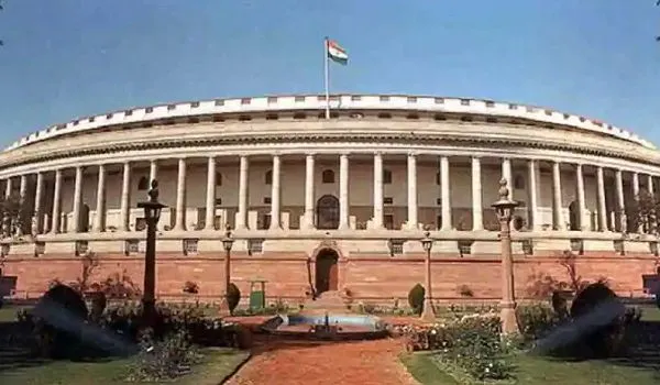 Parliament Winter Session: भाजपा सदस्य ने राज्यसभा में उठाई समलैंगिक विवाह को कानूनी मान्यता न देने की मांग